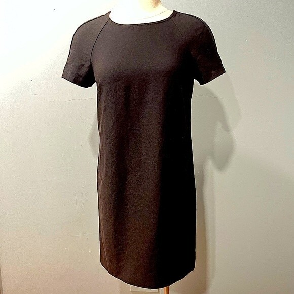 WAYF Where Are You From? Black Short Sleeve Shift Dress Size Small - Picture 1 of 7